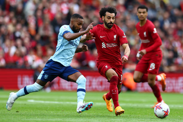 却在射门转 却在射门转